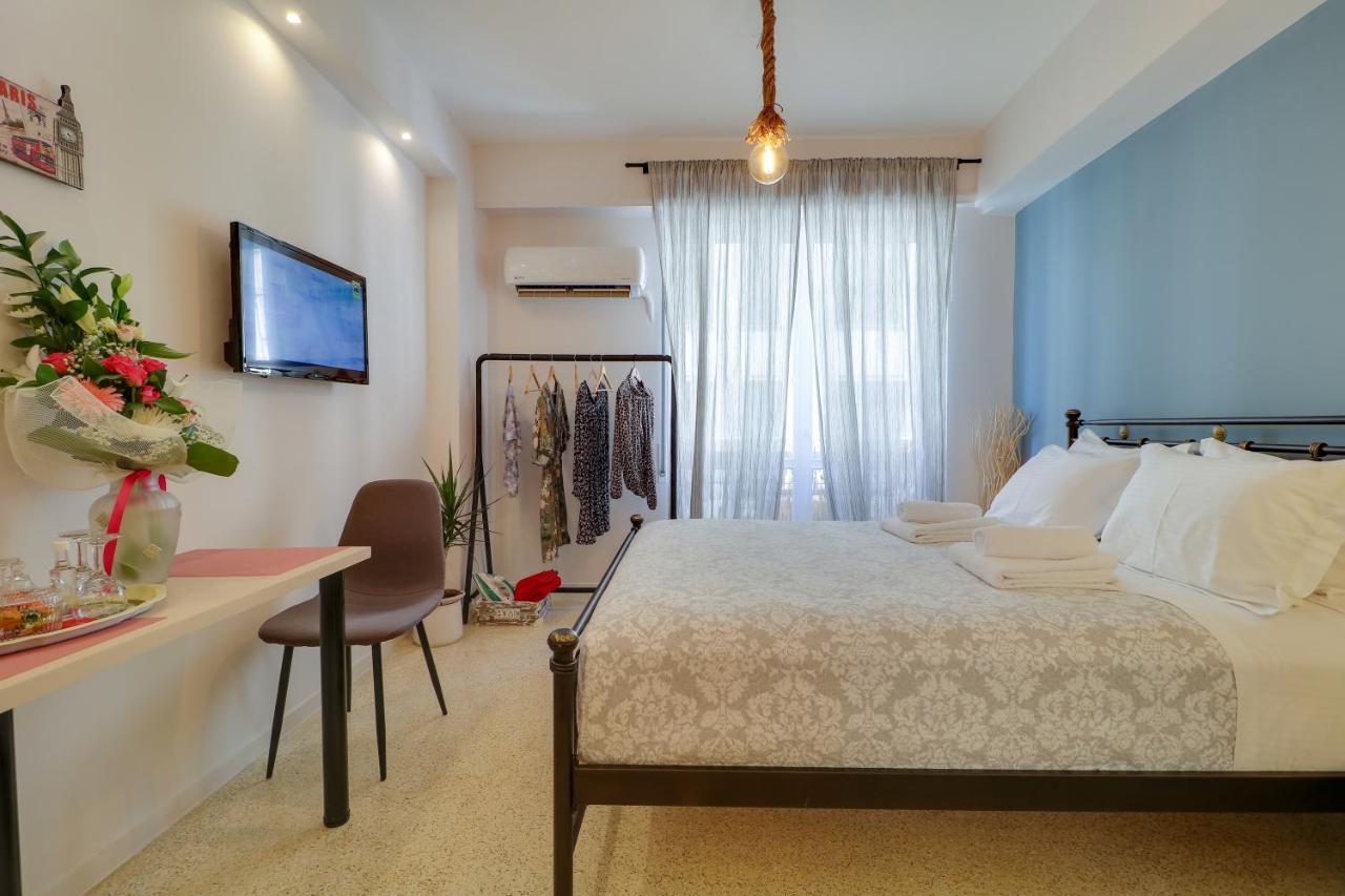 Stylish, Comfy Suite In The Heart Of Atina Dış mekan fotoğraf